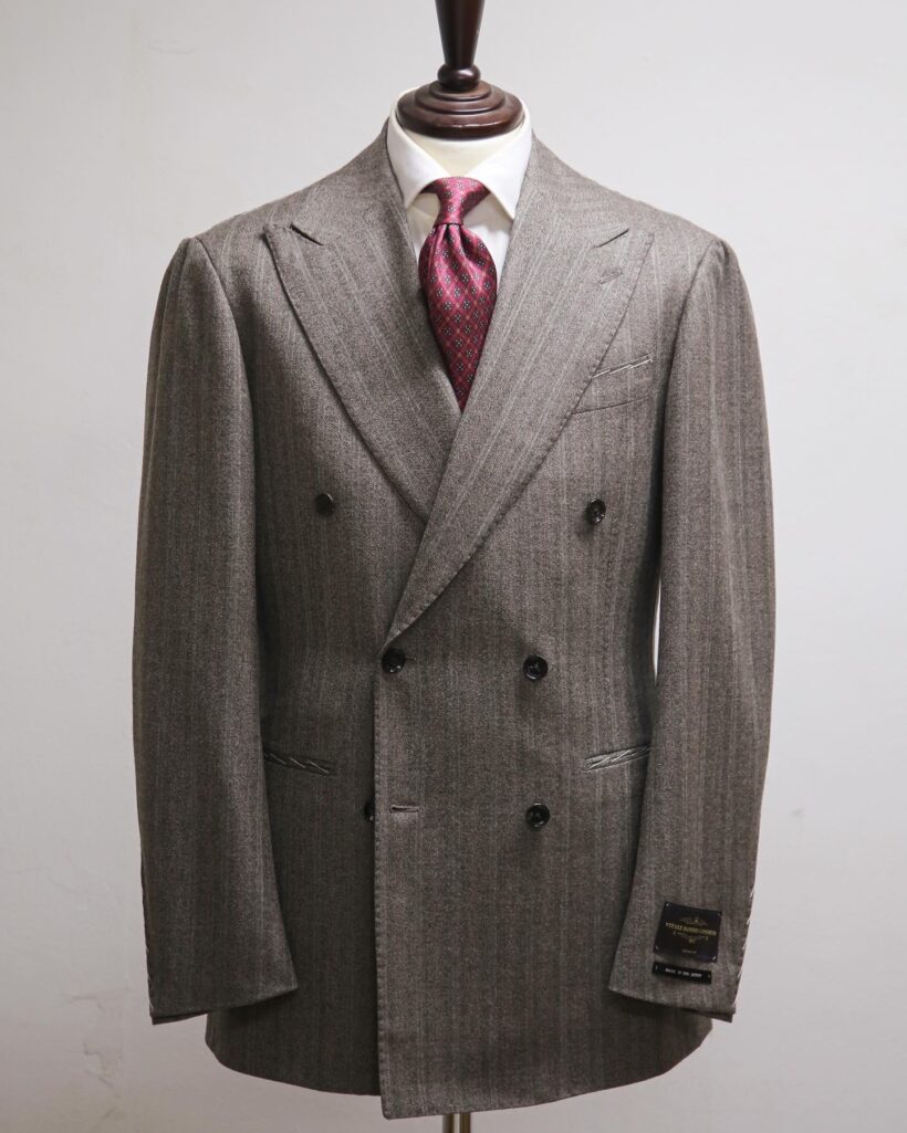 DA80D135-28D2-4061-A30F-FC701534F9BF