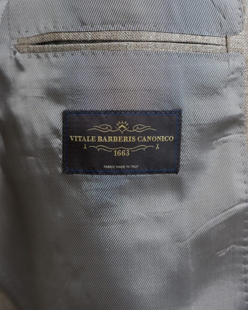 AE99D652-A4E6-4640-AD89-8D94C94870B4