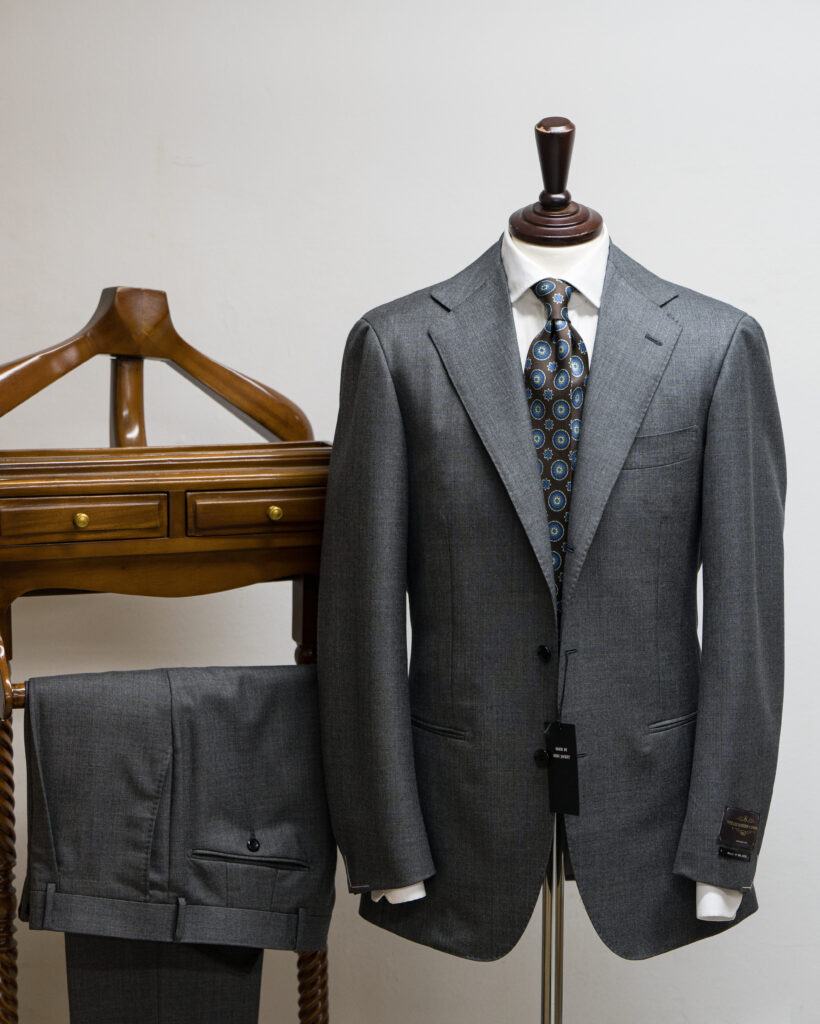 7621F7B4-D510-4BFC-B800-AFB3877FB367