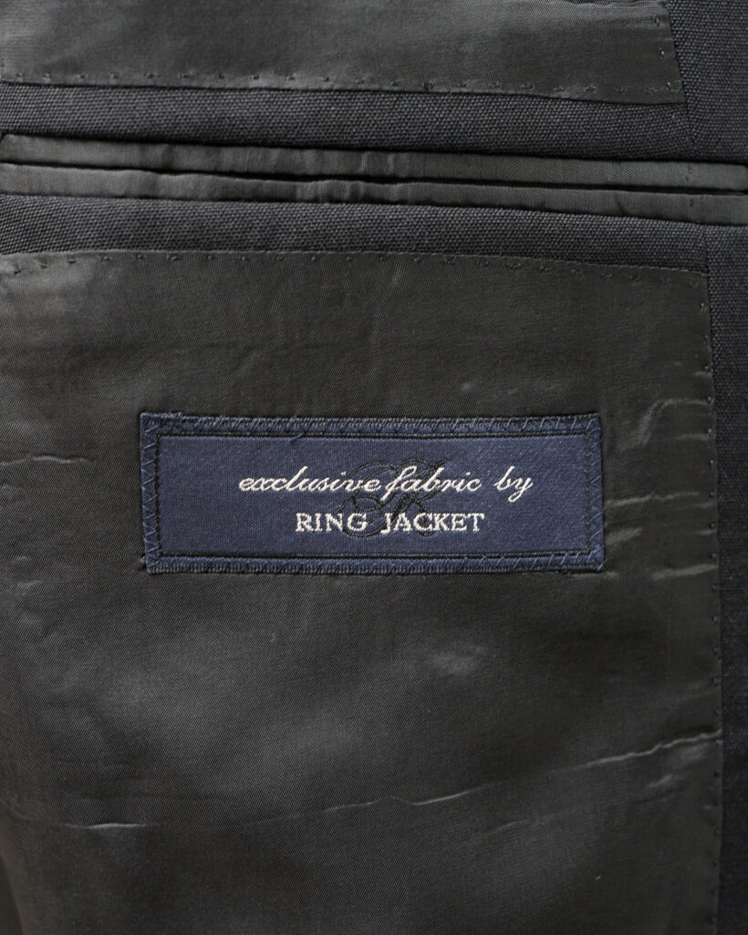 22BFAA7A-EC4C-4BE3-B570-613CE318037C